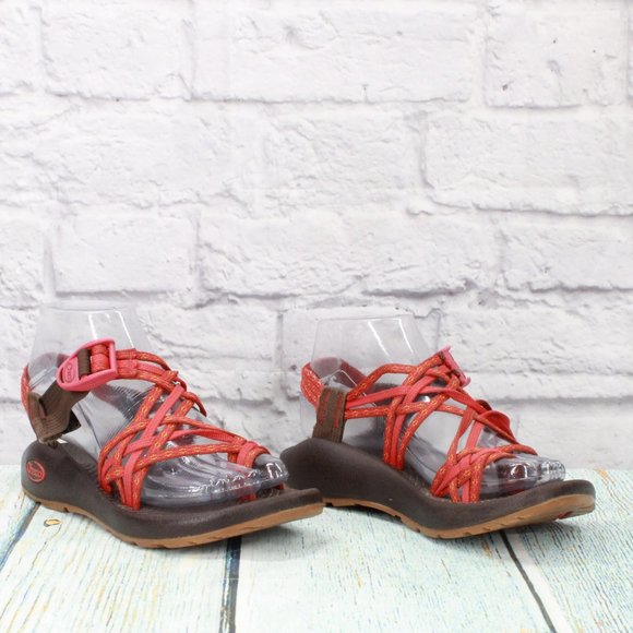 Chaco Red Nylon Hook & Loop Adjustable Strappy Water Athletic Sandals Size 6 - Picture 3 of 9